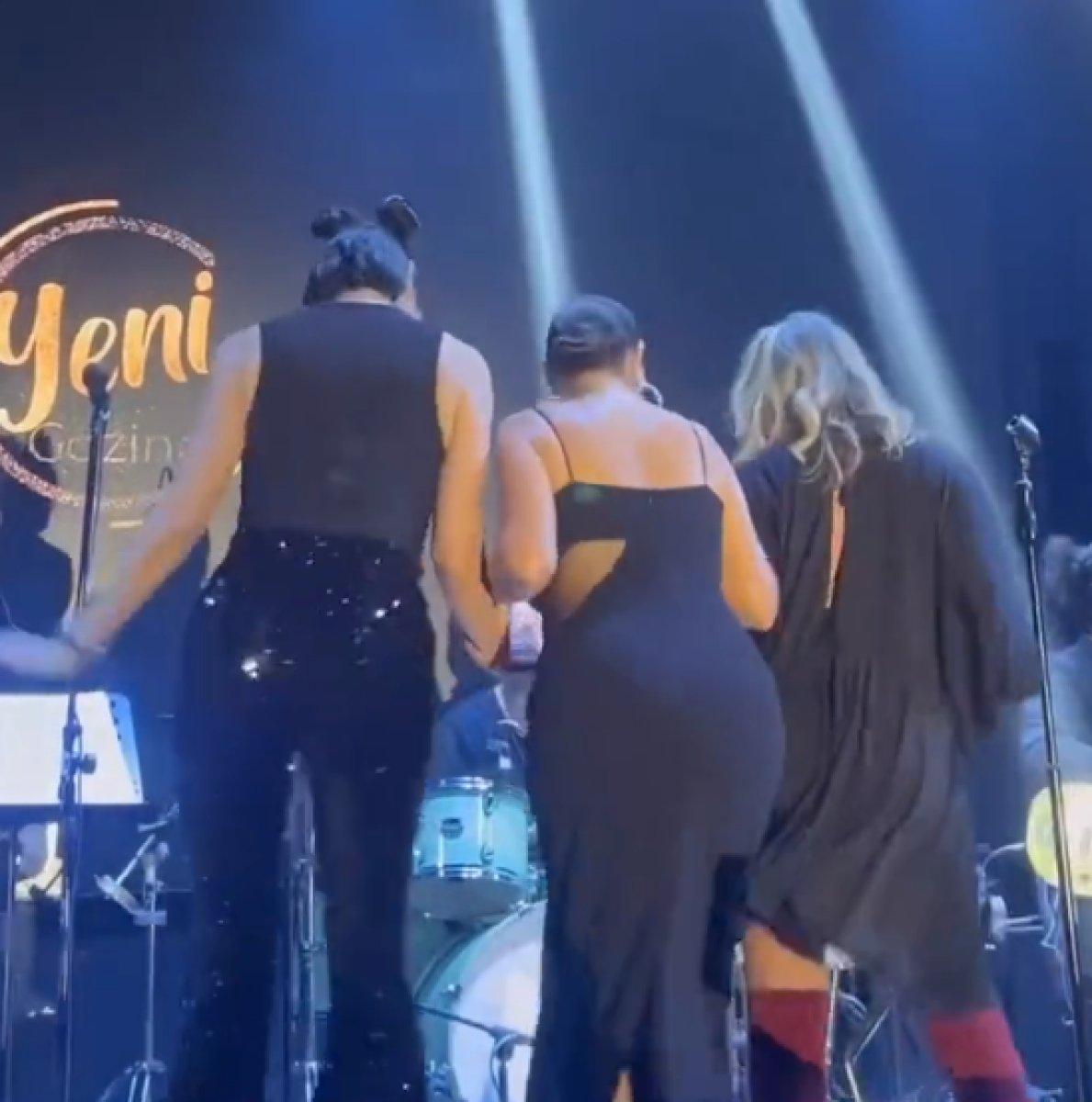 Hülya Avşar, yine derin yırtmaçlı elbise giydi