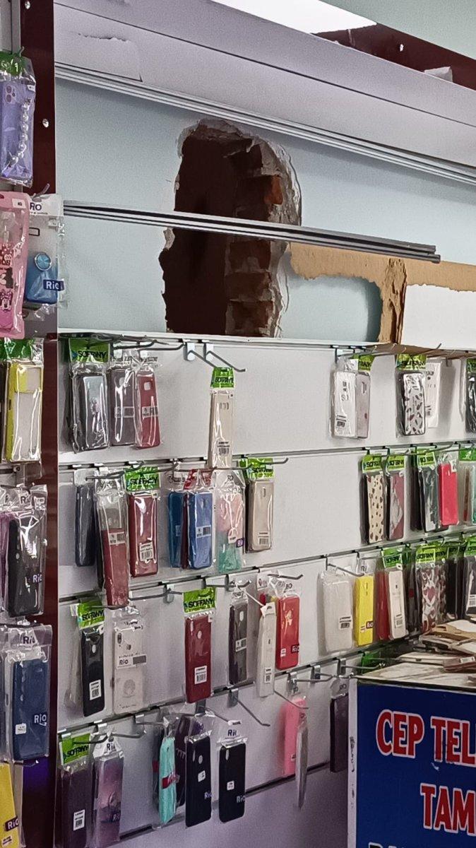 Batman'daki hırsız, duvar delerek telefon çaldı