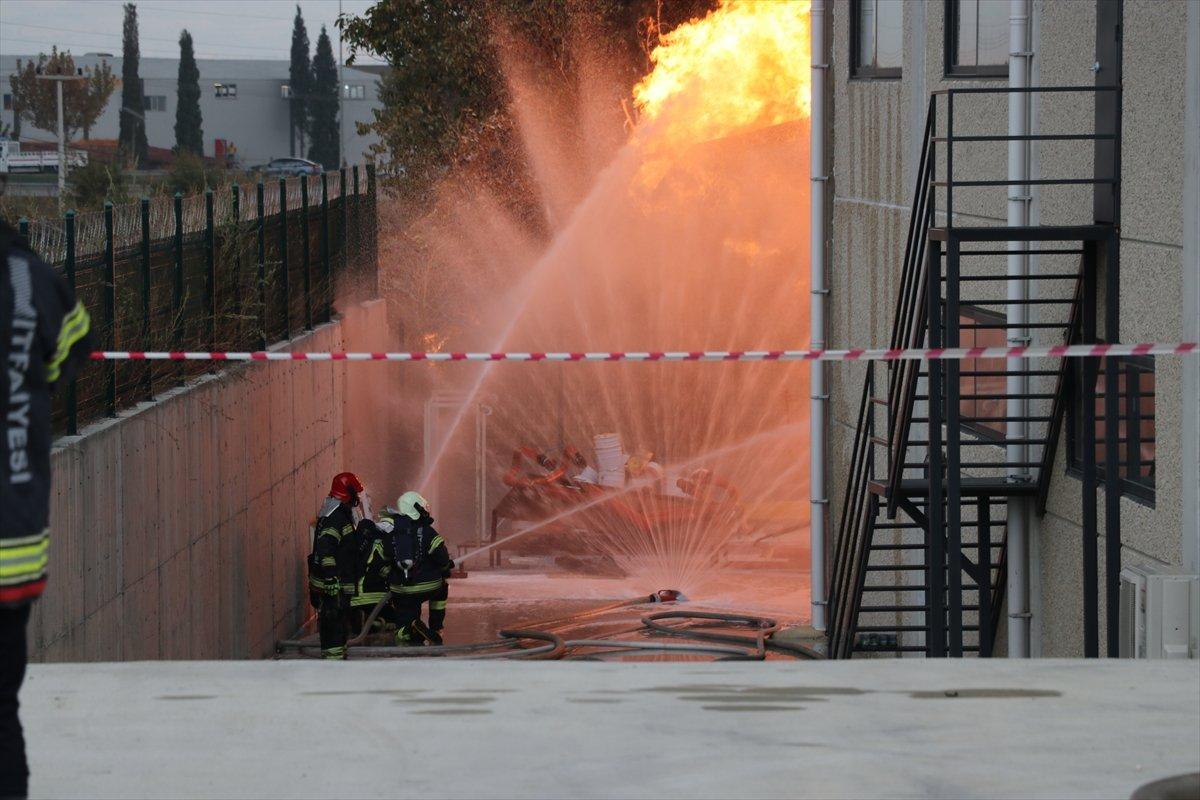 Denizli'de fabrikada yangın
