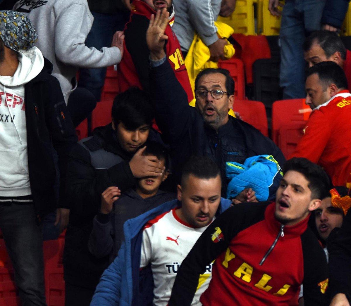 Göztepe - Altay maçında çocuklar tribünde kabusu yaşadı
