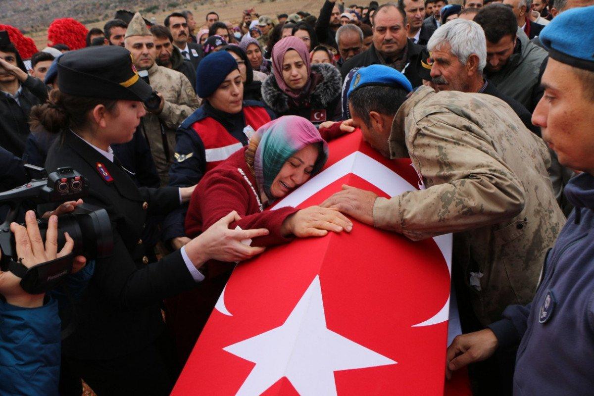 Şehit Mehmet Demir’e hüzünlü veda