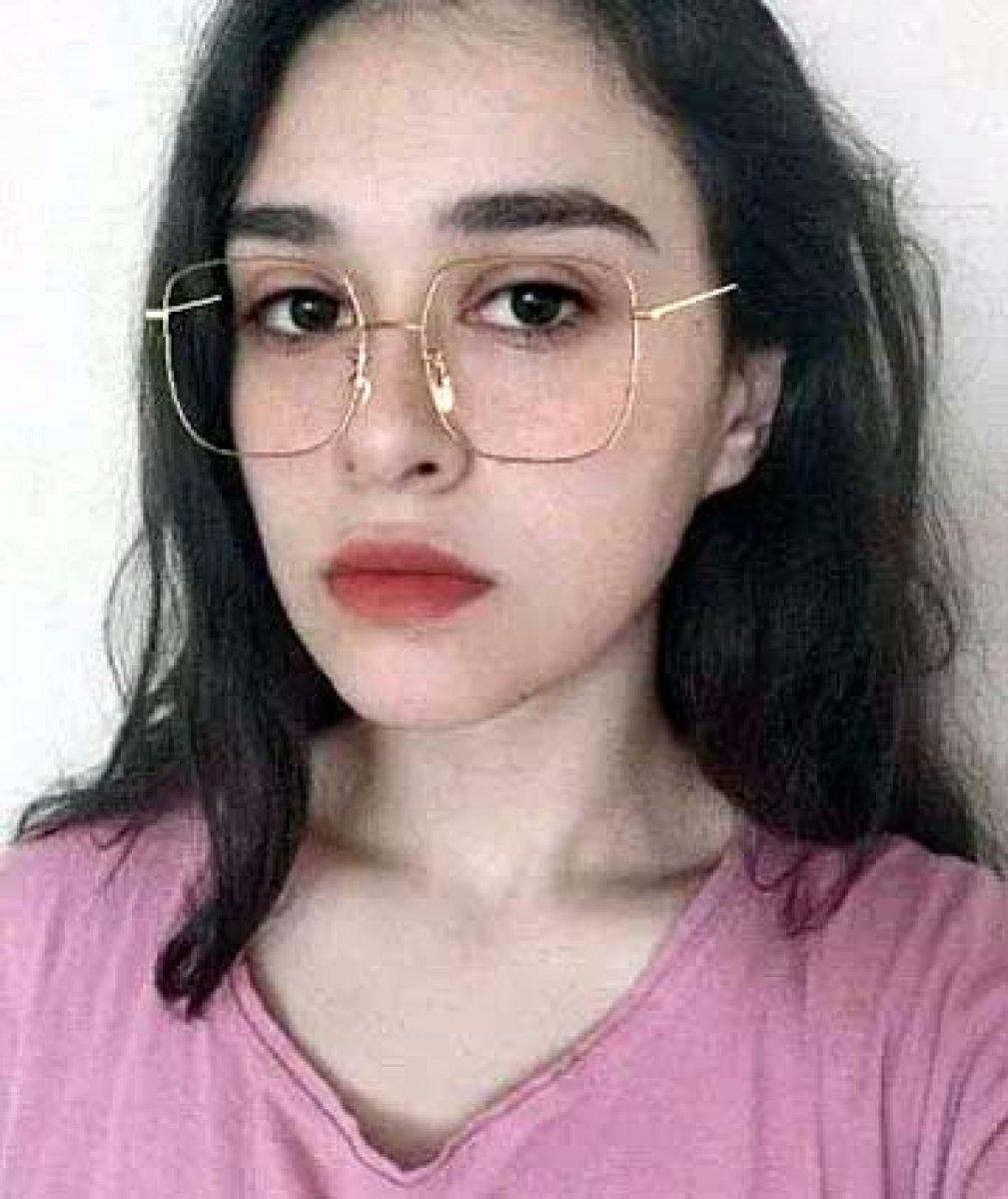 Bolu'da eski sevgilisinin öldürdüğü öğretmen köyünde toprağa verildi