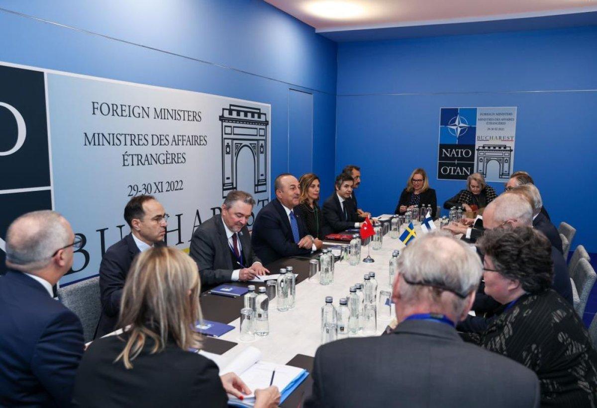 Mevlüt Çavuşoğlu, Finlandiya ve İsveçli mevkidaşları ile görüştü