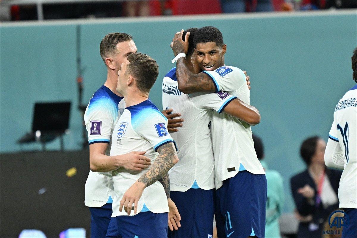 İngiltere güle oynaya gruptan lider çıktı