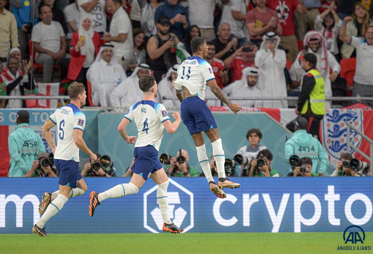 İngiltere'den Marcus Rasford'tan harika frikik golü