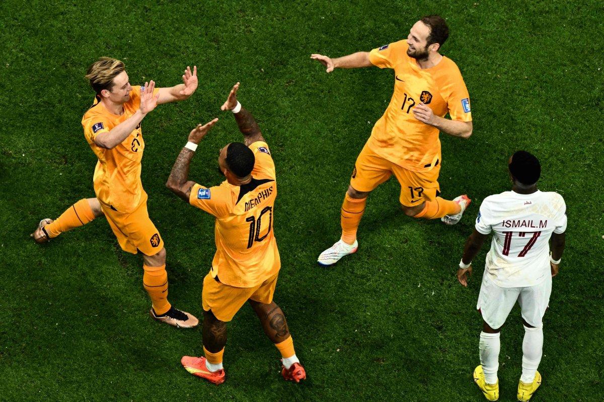 Hollanda 7 puanla grubunu lider tamamladı