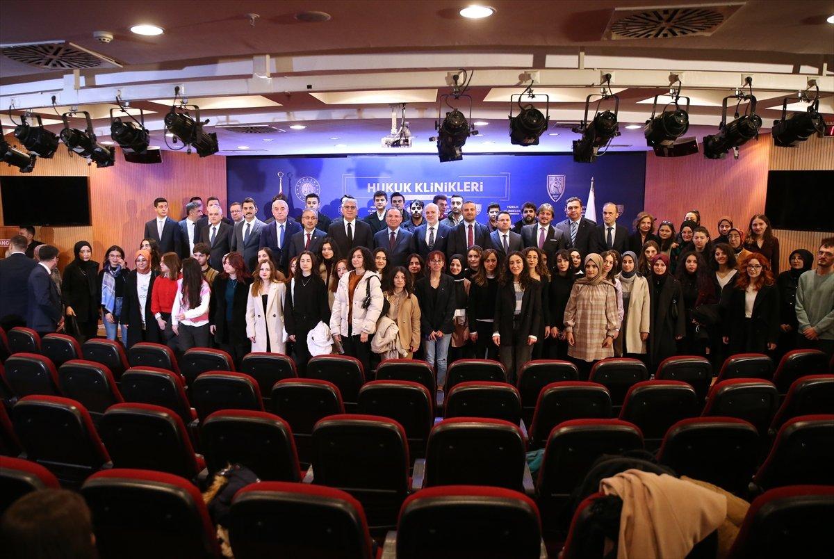 Bekir Bozdağ, hakim ve savcı adaylarıyla bir araya geldi