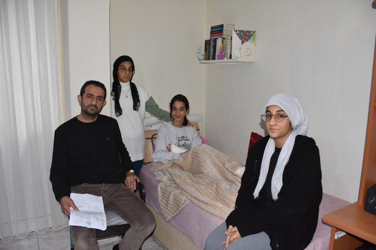 İzmir'de alkollü sürücü ışık ihlali yaparak anne ve kızına çarptı