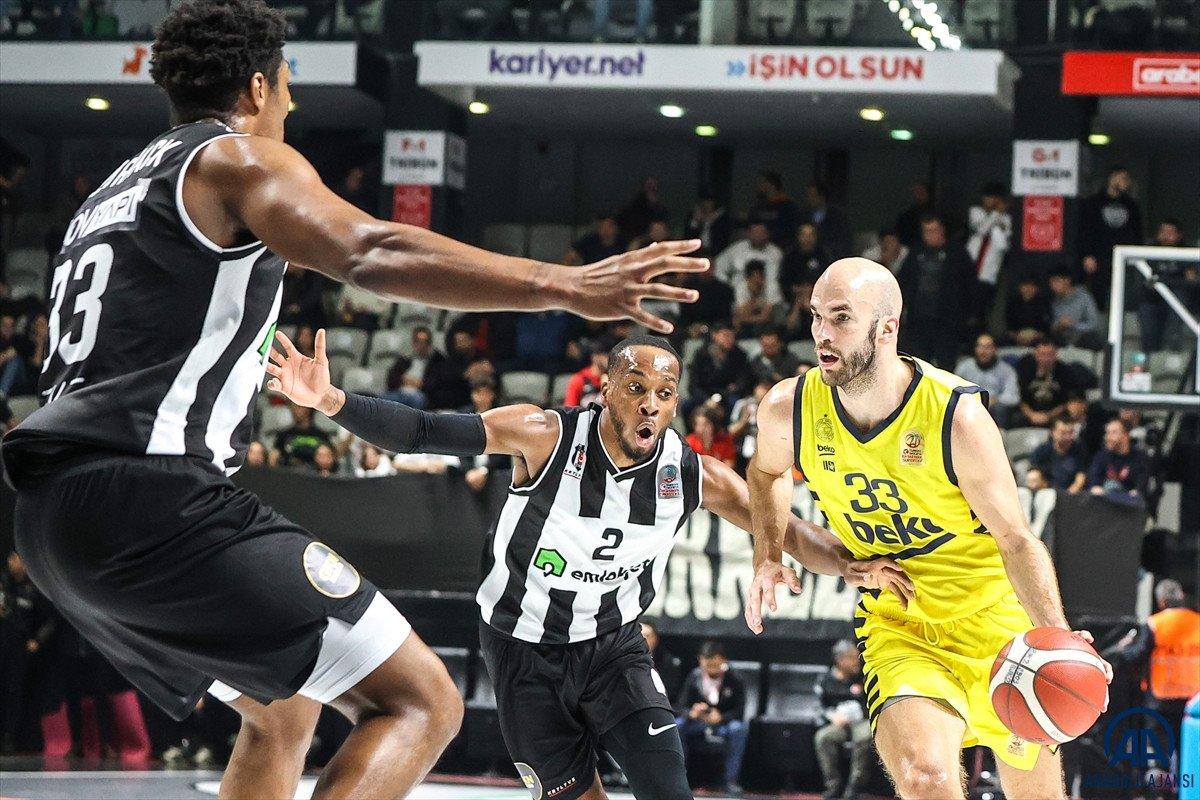 Fenerbahçe basketbol derbisinde Beşiktaş'ı geçti