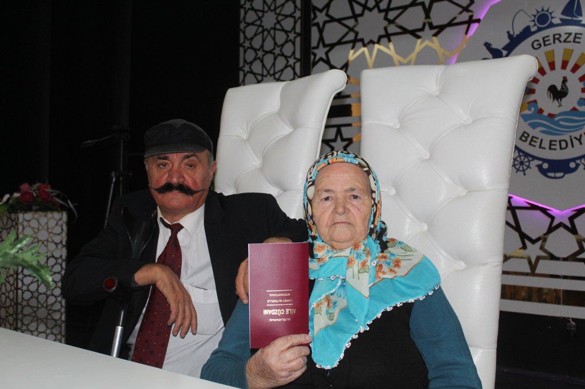 Sinop'taki huzurevinde tanışan yaşlı çift dünyaevine girdi