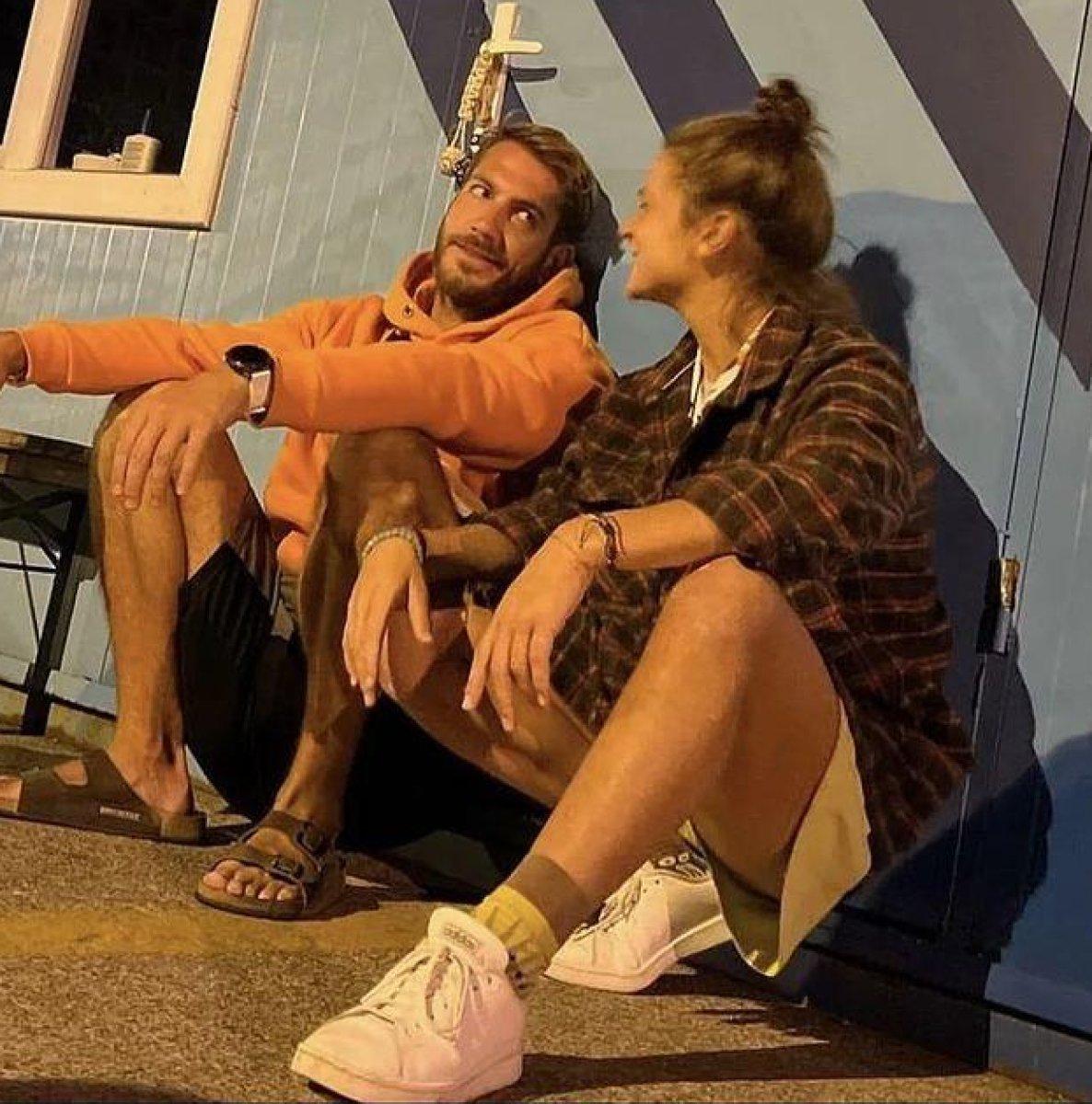 Nisa Bölükbaşı ve Ogeday Girişken fotoğrafları sildi