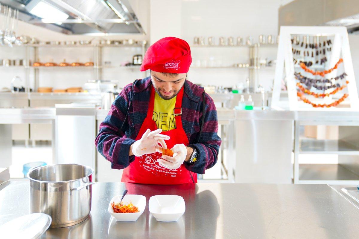 Gaziantep Büyükşehir Belediyesi'nden engelli bireylere özel destekler