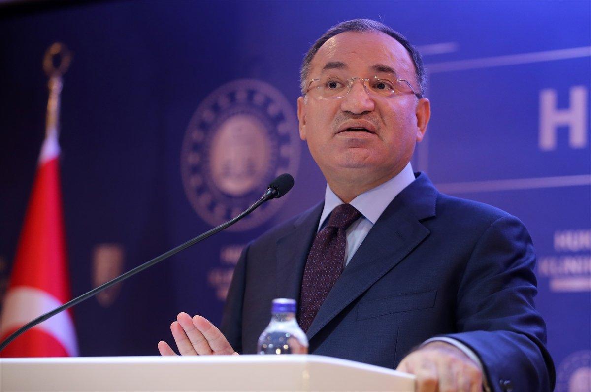 Bekir Bozdağ, hakim ve savcı adaylarıyla bir araya geldi