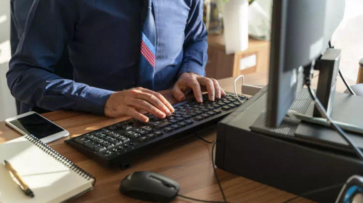 Sözleşmeliye kadro müjdesi! Aday memurluk nedir? Aday memurluk maaşı ve süresi