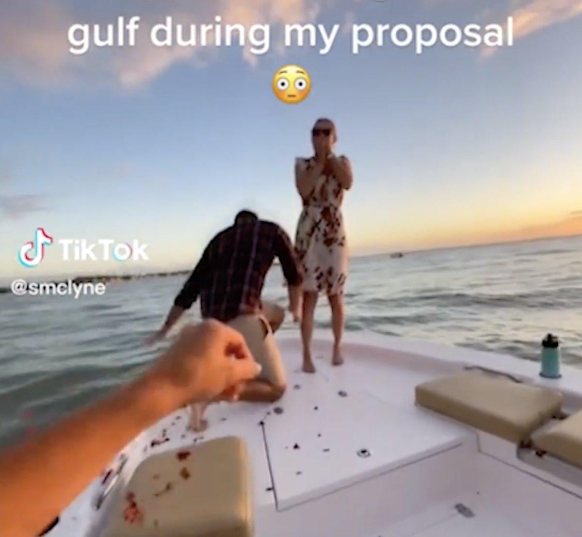 ABD'de sevgilisine evlilik teklif etmek isteyen adamın şansızlığı