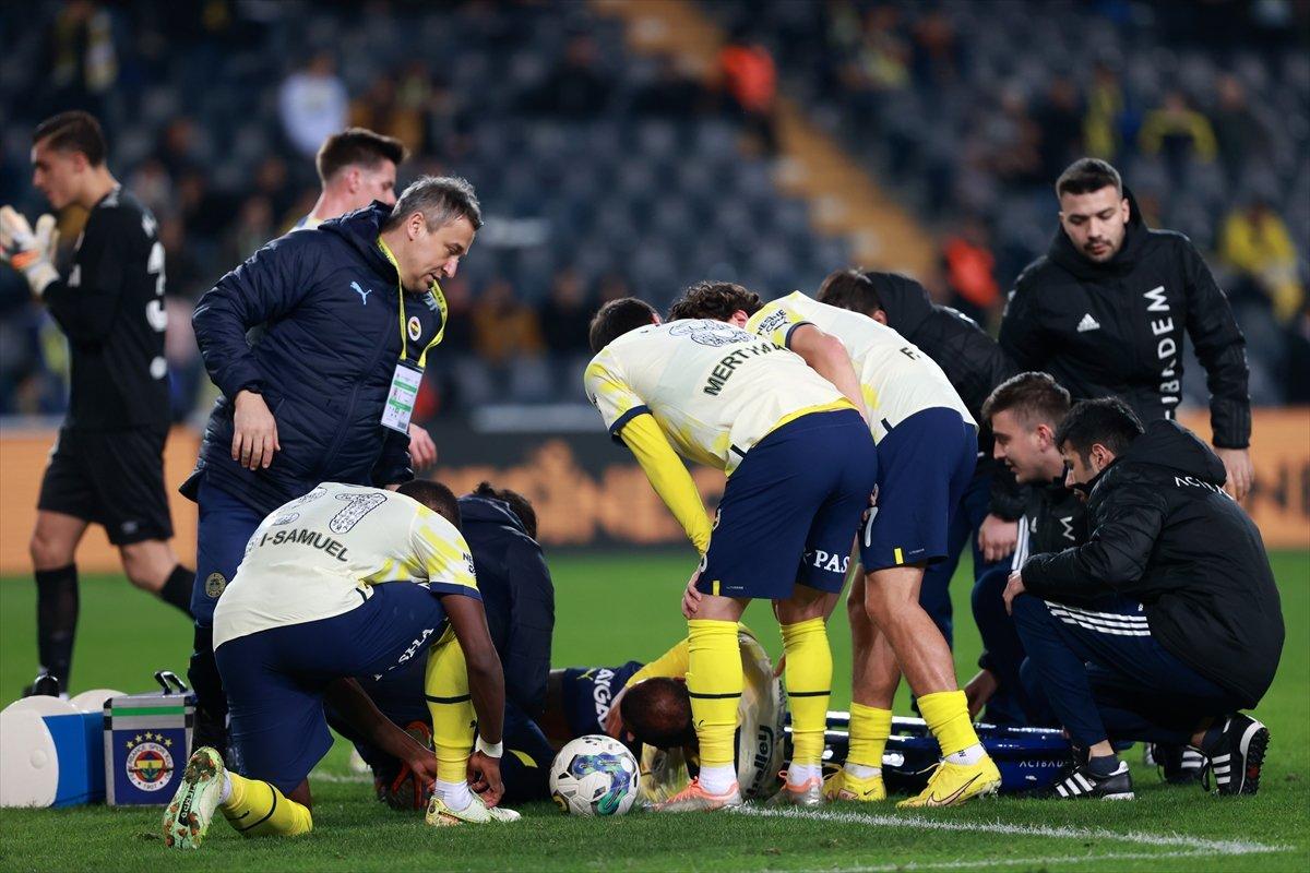 Joao Pedro'dan korkutan sakatlık