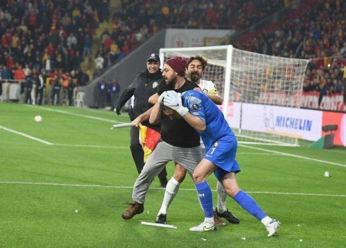 Olaylı Göztepe-Altay derbisinde 19 tutuklama