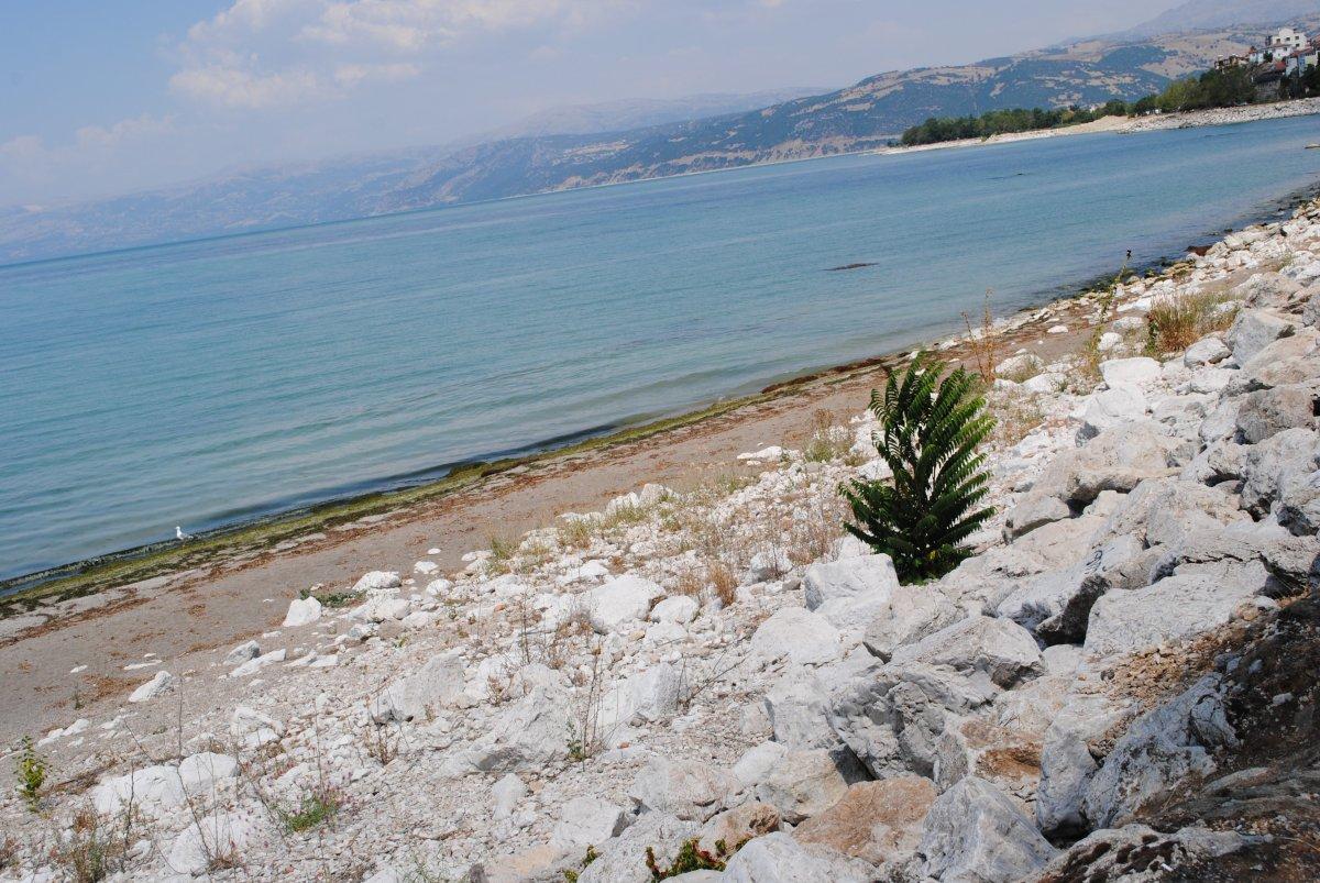 Eğirdir Gölü'nde son 6 santimetre kaldı 