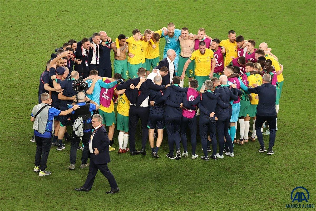 Avustralya Danimarka'yı yenerek gruptan çıktı