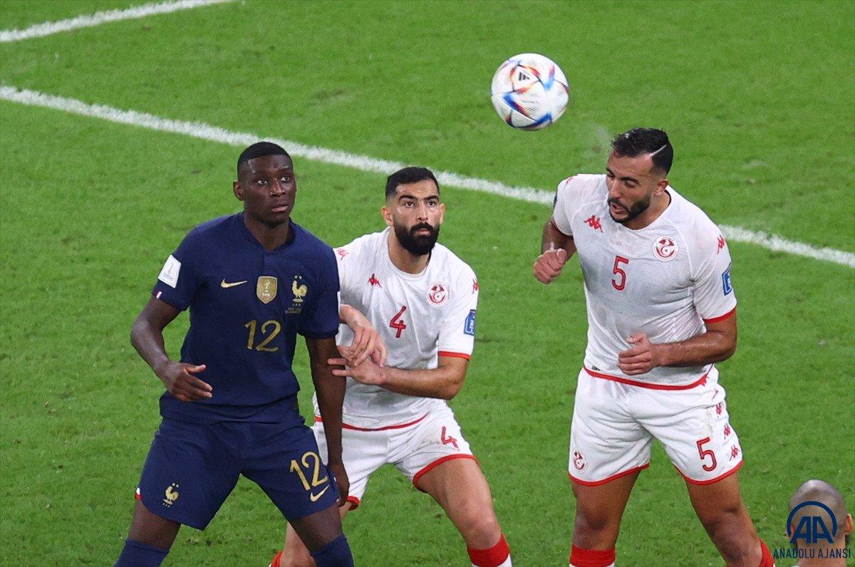 Fransa Tunus'a yenilmesine rağmen gruptan lider çıktı