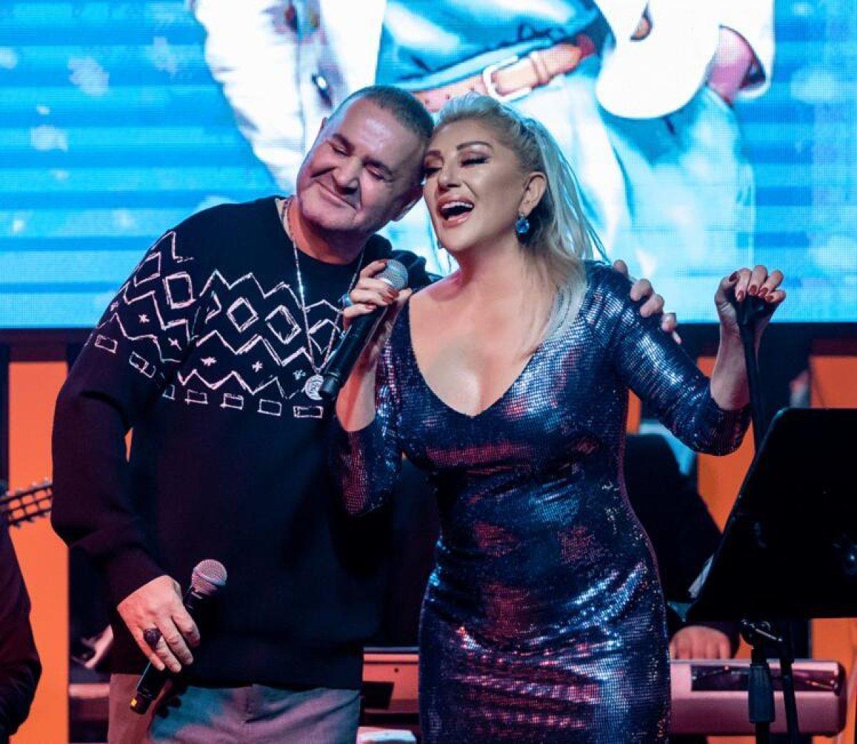 Şafak Sezer'den Muazzez Ersoy'a Putin esprisi