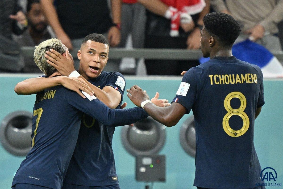 Fransa Tunus'a yenilmesine rağmen gruptan lider çıktı