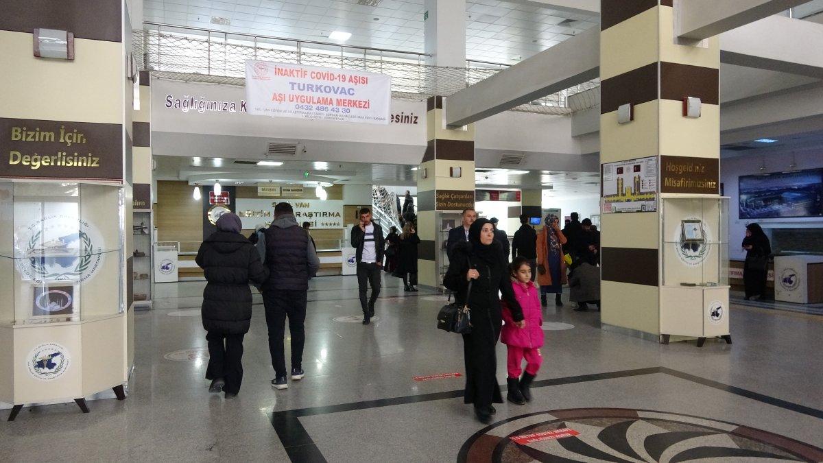 Van'da günlük bin 500 kişi randevularına gitmiyor