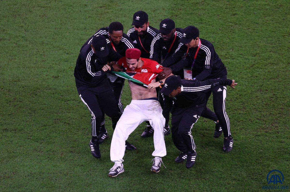 Fransa Tunus'a yenilmesine rağmen gruptan lider çıktı