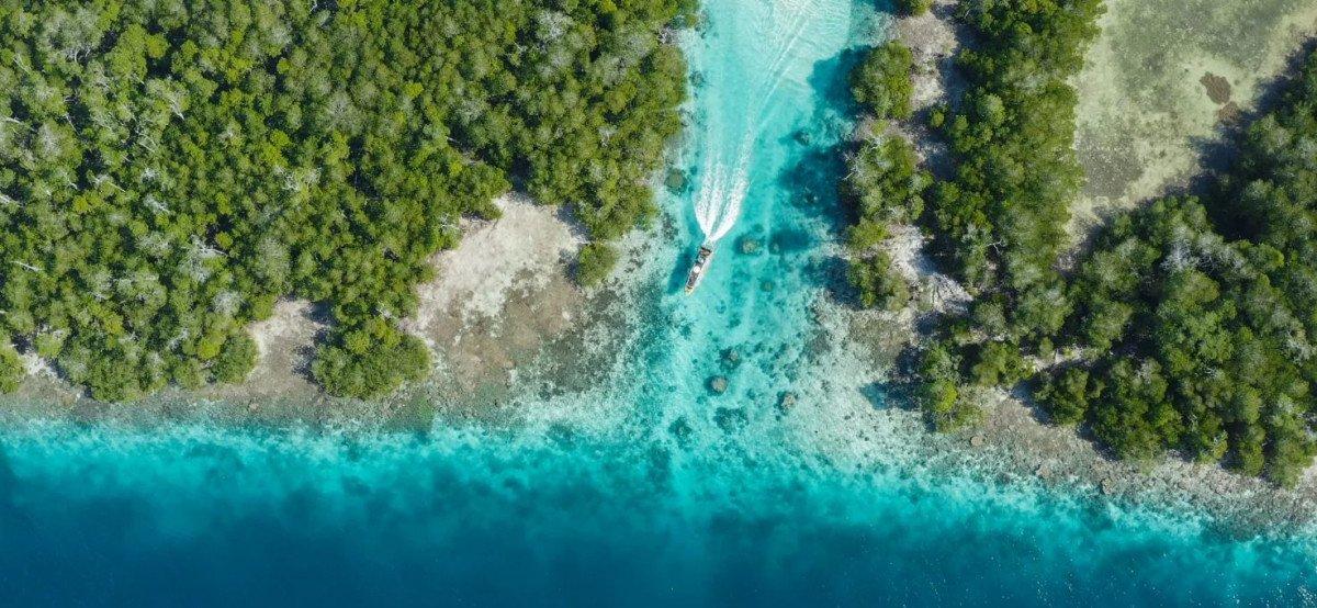 Endonezya, 100’den fazla tropikal adanın geliştirme haklarını satıyor