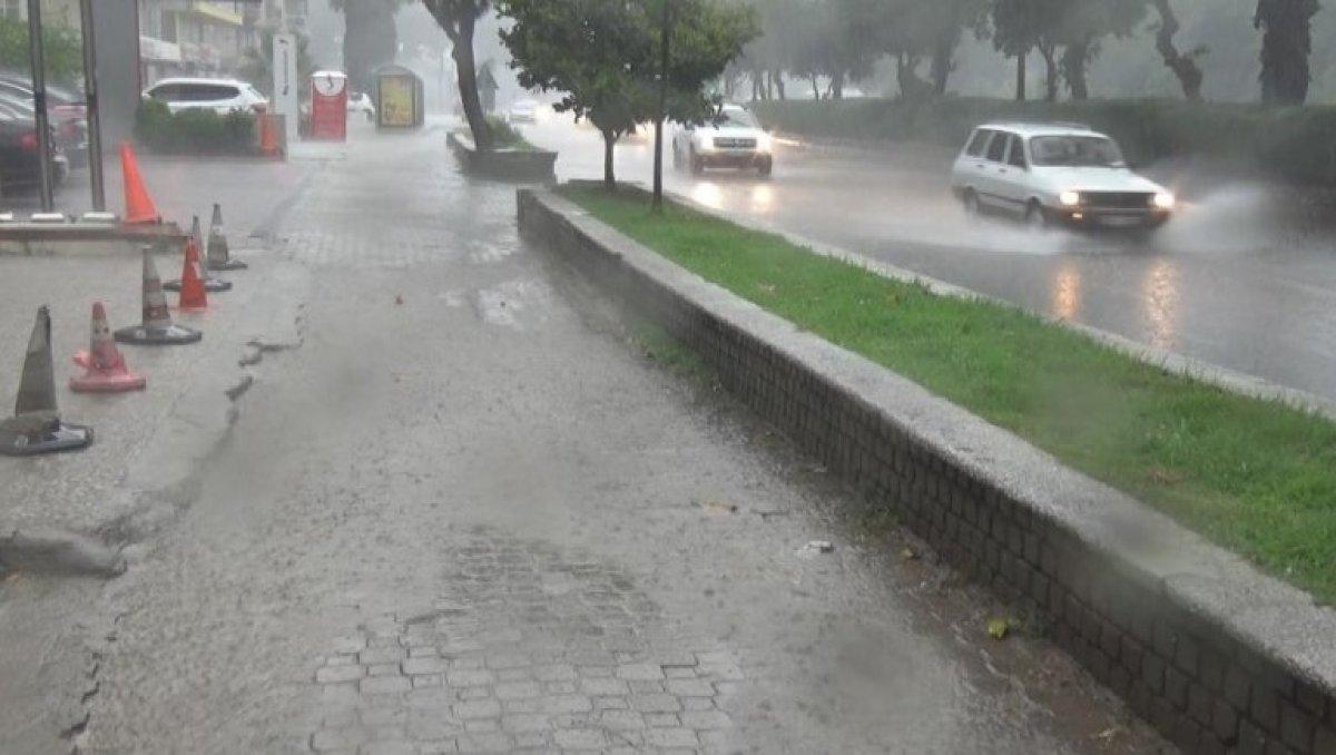 Meteoroloji'den Aydın'a kuvvetli yağış uyarısı