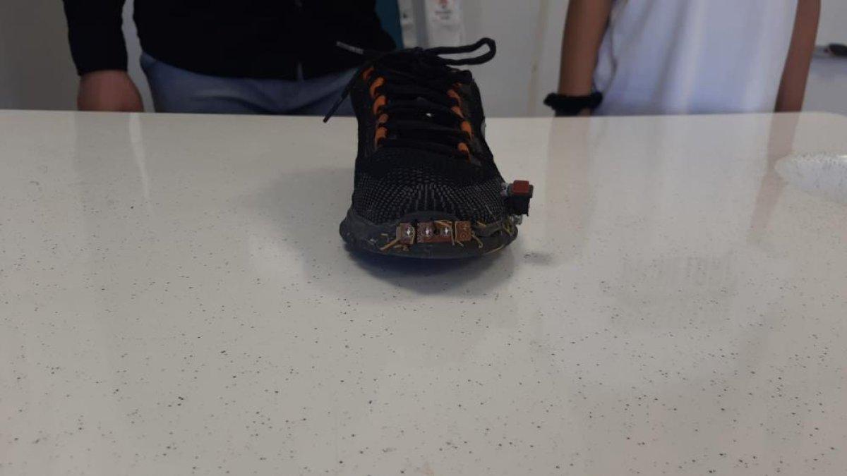 Osmaniye'de öğrenciler teknolojik ayakkabı geliştirdi