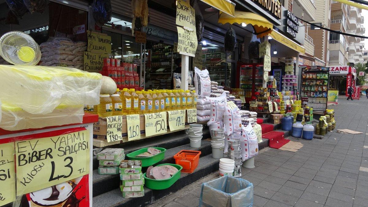 Diyarbakır'da yağ tenekesi çalan hırsıza esnaf isyan etti