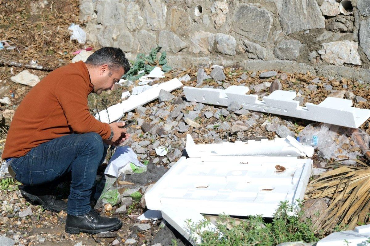 Muğla'da dereye çöp atanlar faturadan tespit edildi