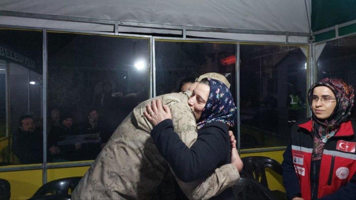 Şehit annesi: Reisimize, Devlet Bahçeli’ye selamımı söyleyin