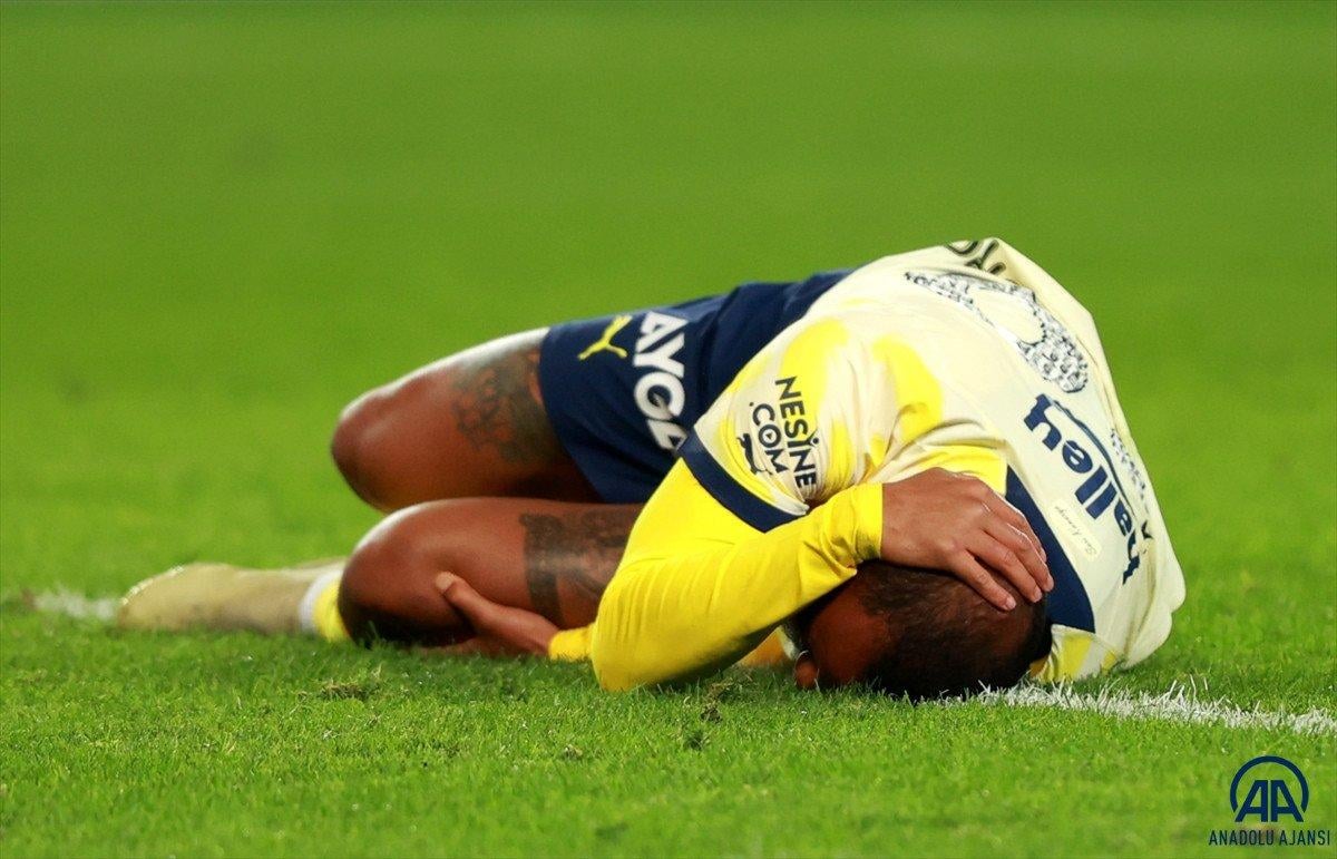 Fenerbahçe hazırlık maçında Rayo Vallecano'yu üç golle geçti