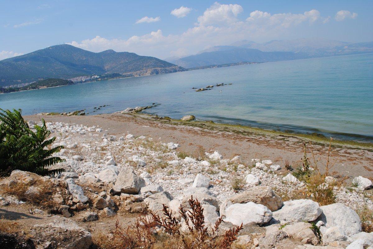 Eğirdir Gölü'nde son 6 santimetre kaldı 