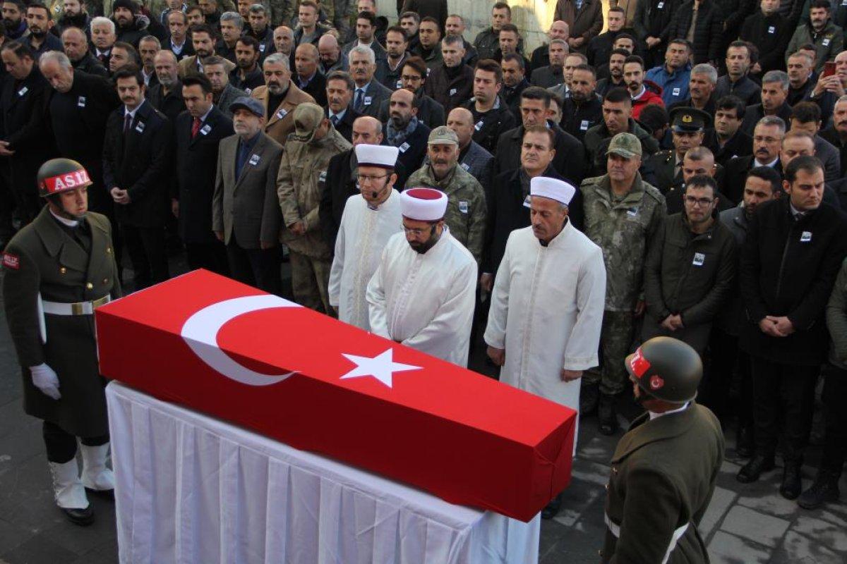 Pençe şehidi son yolculuğuna uğurlandı