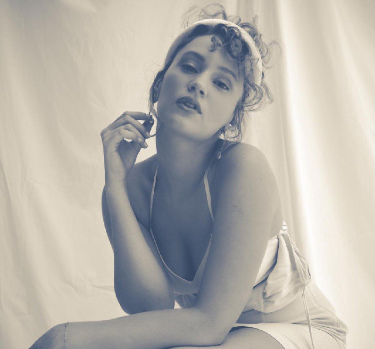 Farah Zeynep Abdullah'tan yeni pozlar