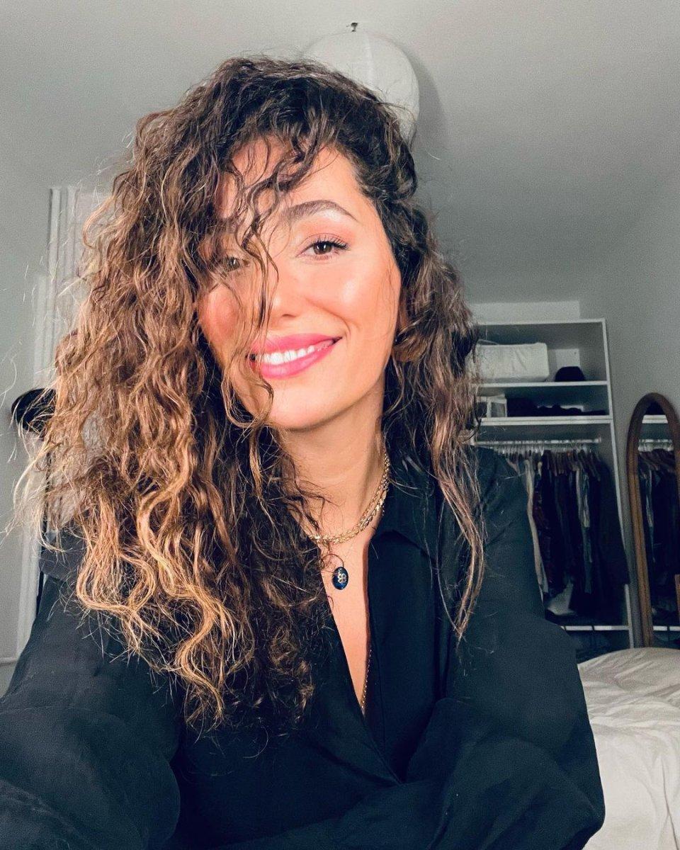 Fırat Çelik ile Esra Ruşan aşk yaşıyor