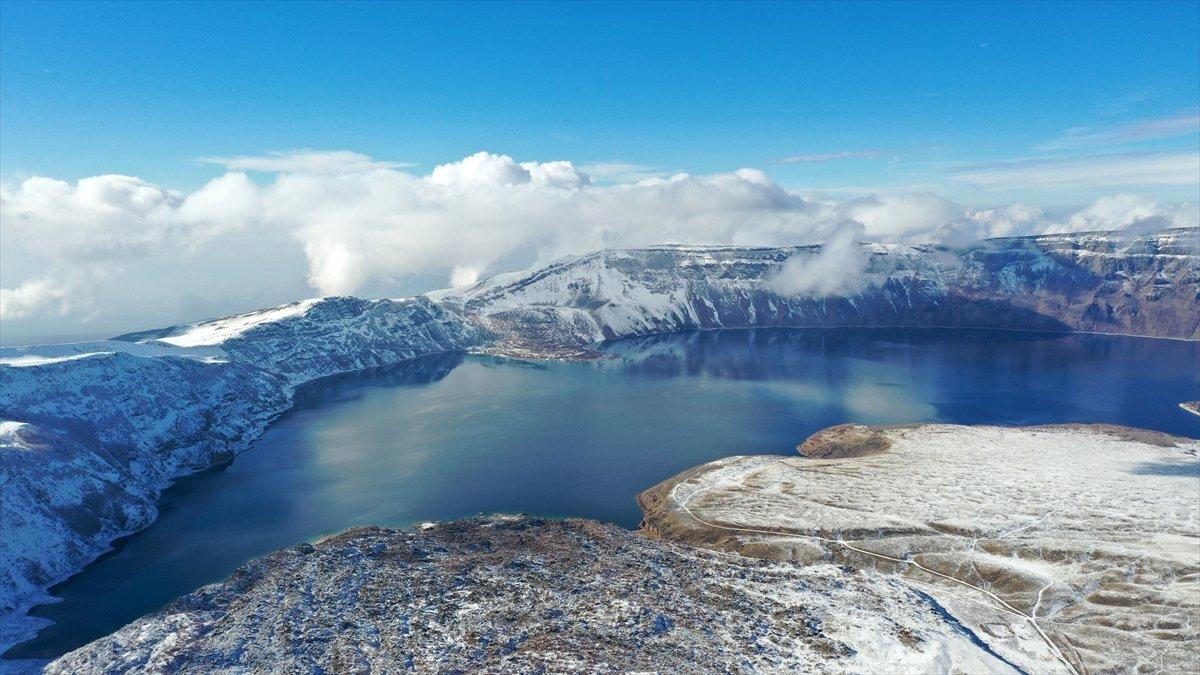 Nemrut Krater Gölü'nden kartpostallık manzaralar