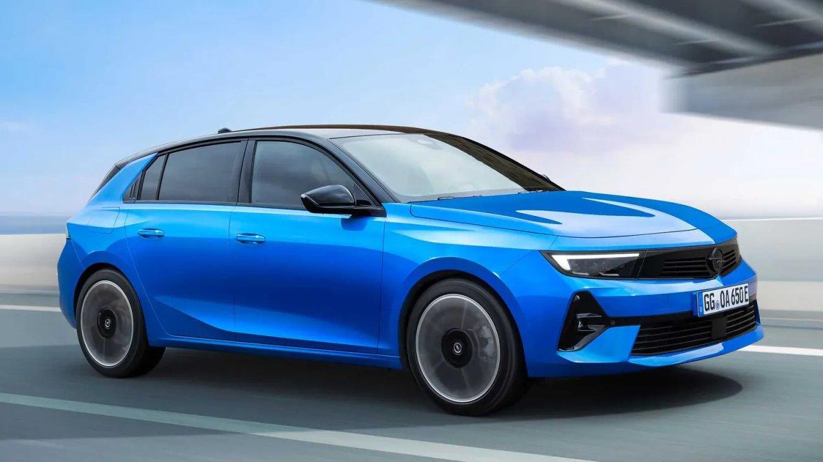 opel astra elektrikli