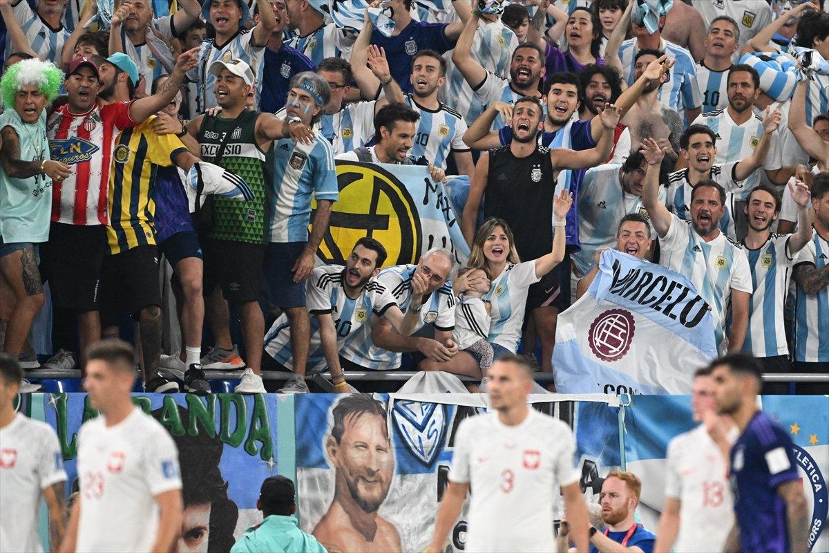 Arjantin, Polonya'yı 2-0 yenerek son 16'ya kaldı