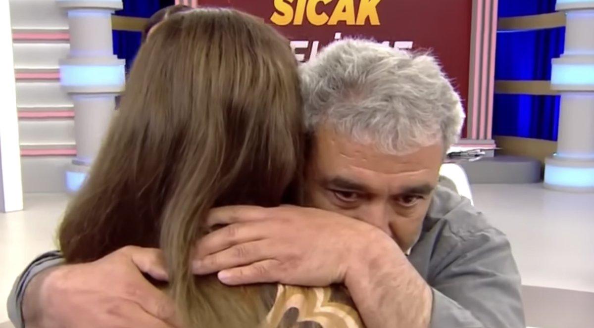 Trafik kazasının ayırdığı baba - kız 22 yıl sonra bir araya geldi