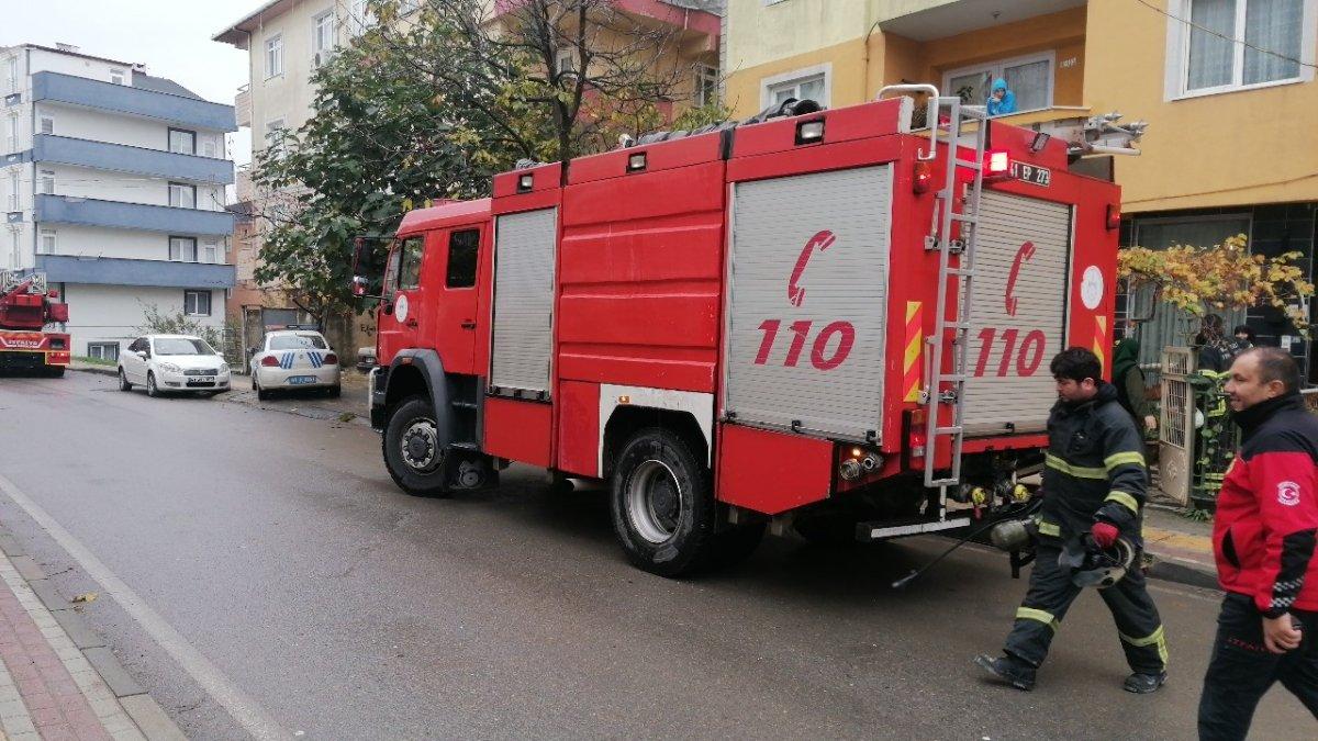 Kocaeli'de soba dumanı yangın sanıldı 