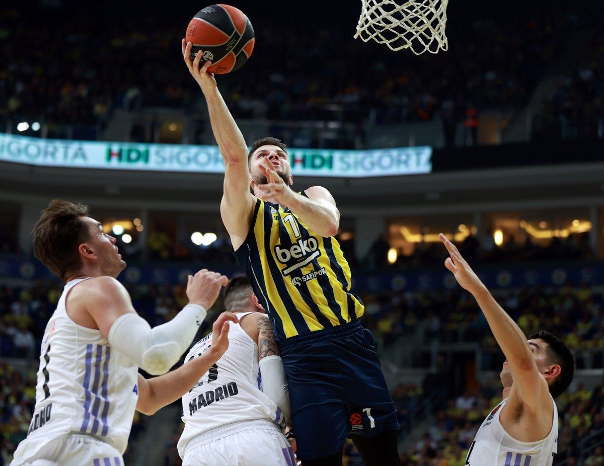 Fenerbahçe'nin EuroLeague'de serisini Real Madrid bozdu