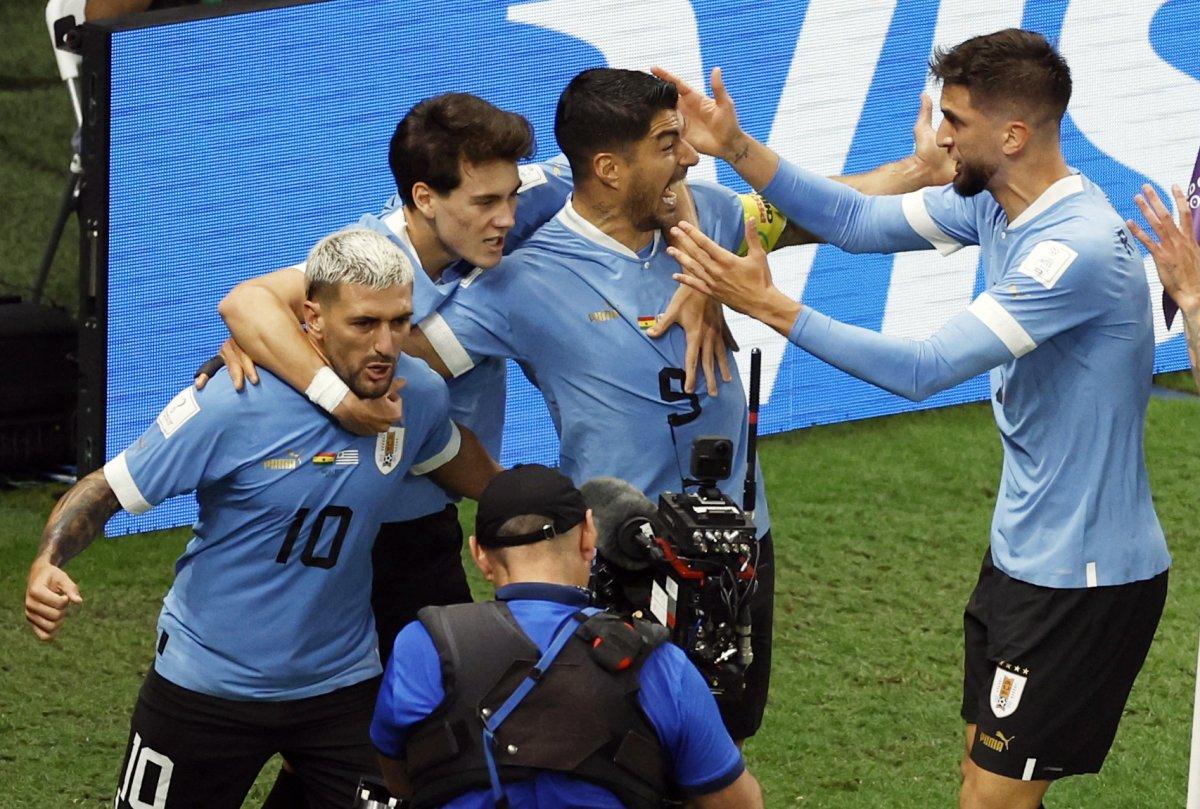 Uruguay, Gana'yı yenmesine rağmen elendi