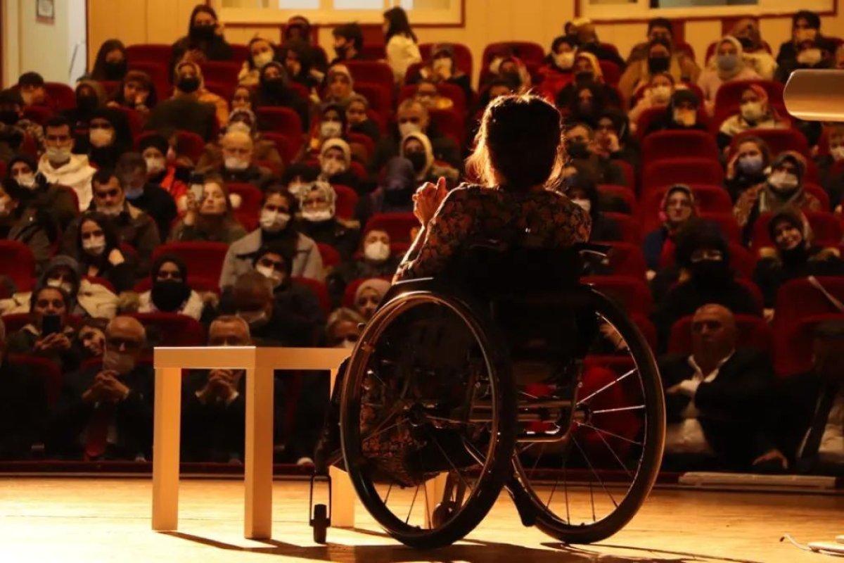 Tokat'ta engel tanımayıp doktor olan kadın, beğeni topladı