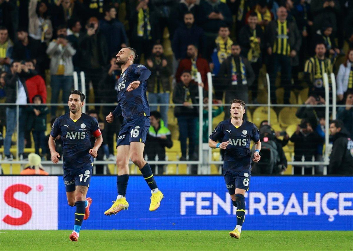 Serdar Dursun, sakatlanan Joao Pedro'yu unutmadı