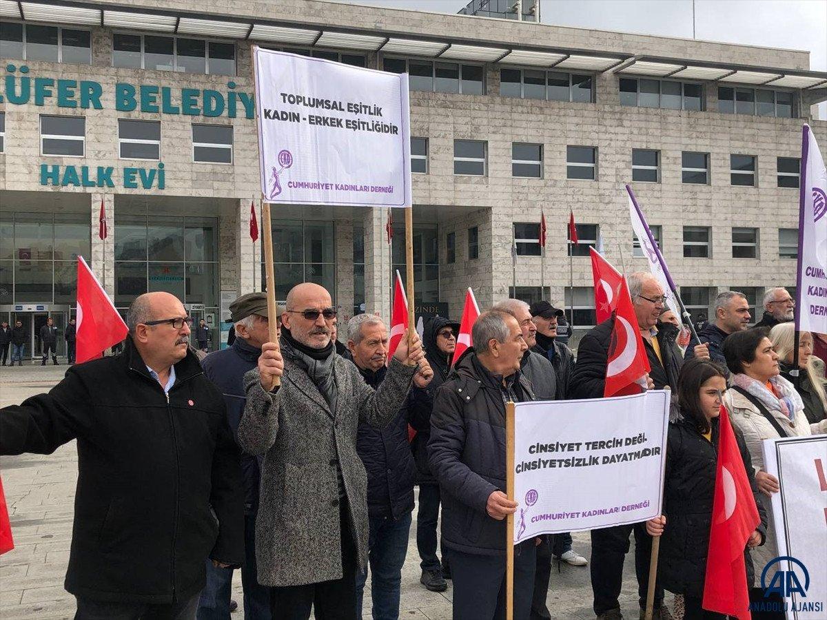 Bursa'da sivil toplum kuruluşları Nilüfer Belediyesi'ni protesto etti