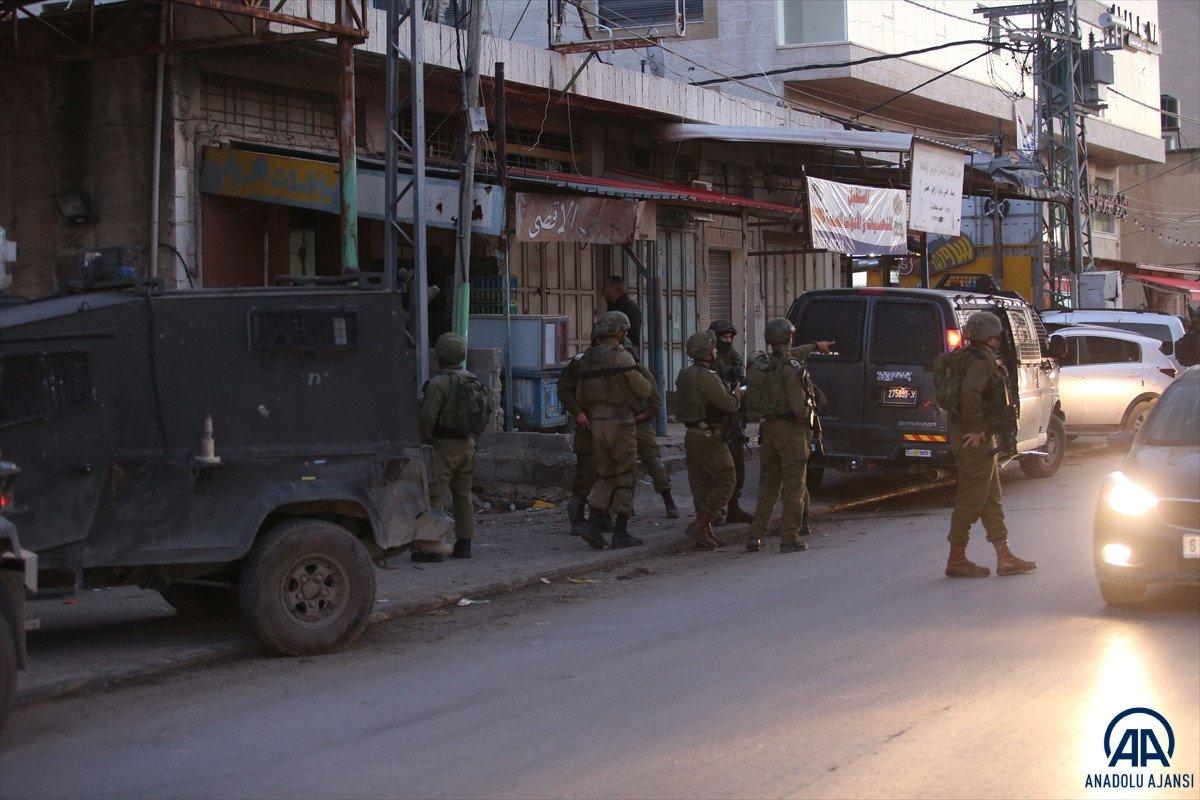 İsrail askerleri bir Filistinliye ateş açtı: Dışişleri İsrail'i kınadı